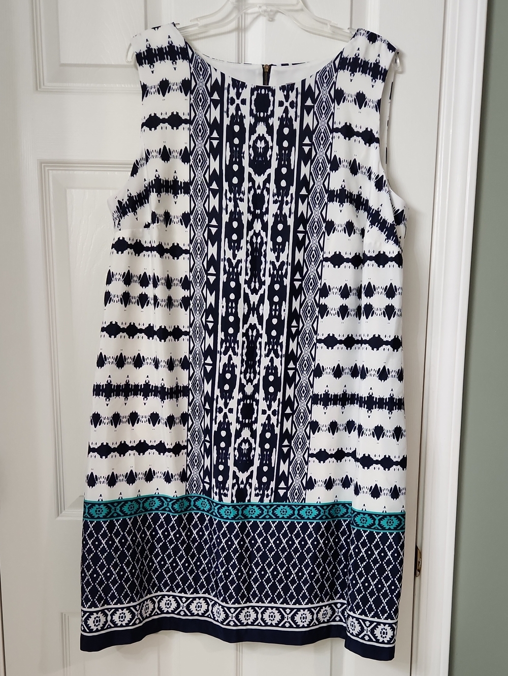 madison leigh Navy and White Printed Shift Dress with Teal Trim